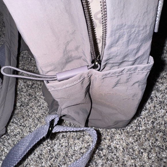 Bobo  Gray Backpack Minimalist Design - Picture 7 of 11